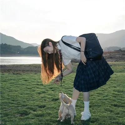 诗人与我的不浪漫周记